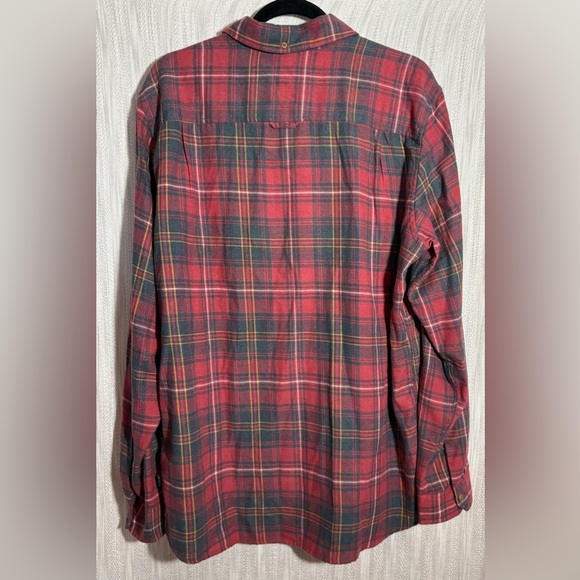 Hurley Men's Red and Green Plaid Button Down Shirt - Picture 3 of 3
